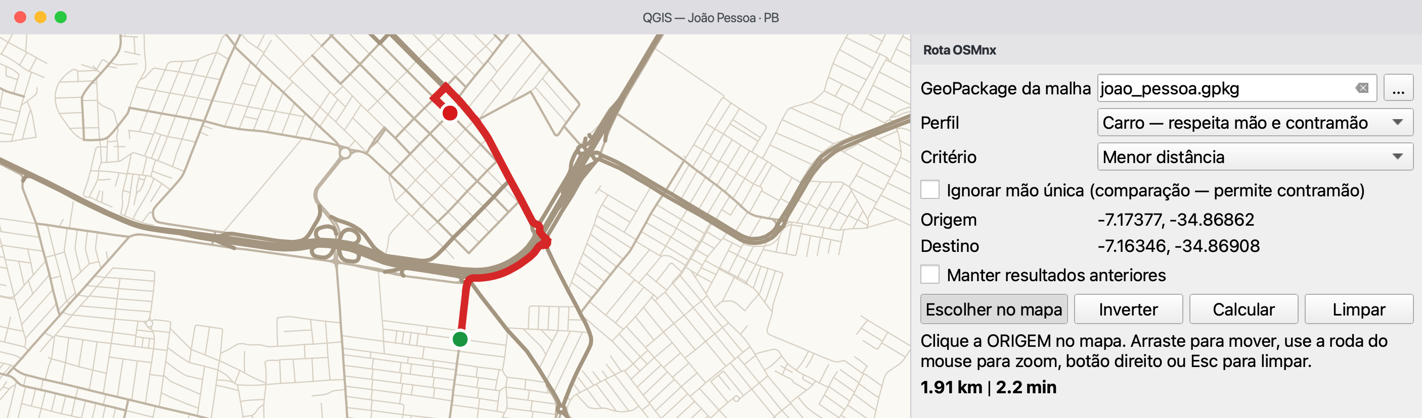 O painel de rota ao lado do mapa, com a distância e o tempo estimado.